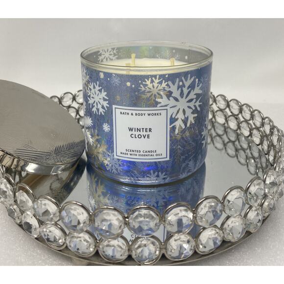 1 Bath & Body Works WINTER CLOVE 3 Wick Scented Wax Candle 14.5 Large - Picture 2 of 5